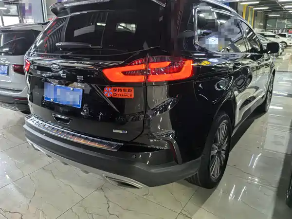 Ford Edge 2022