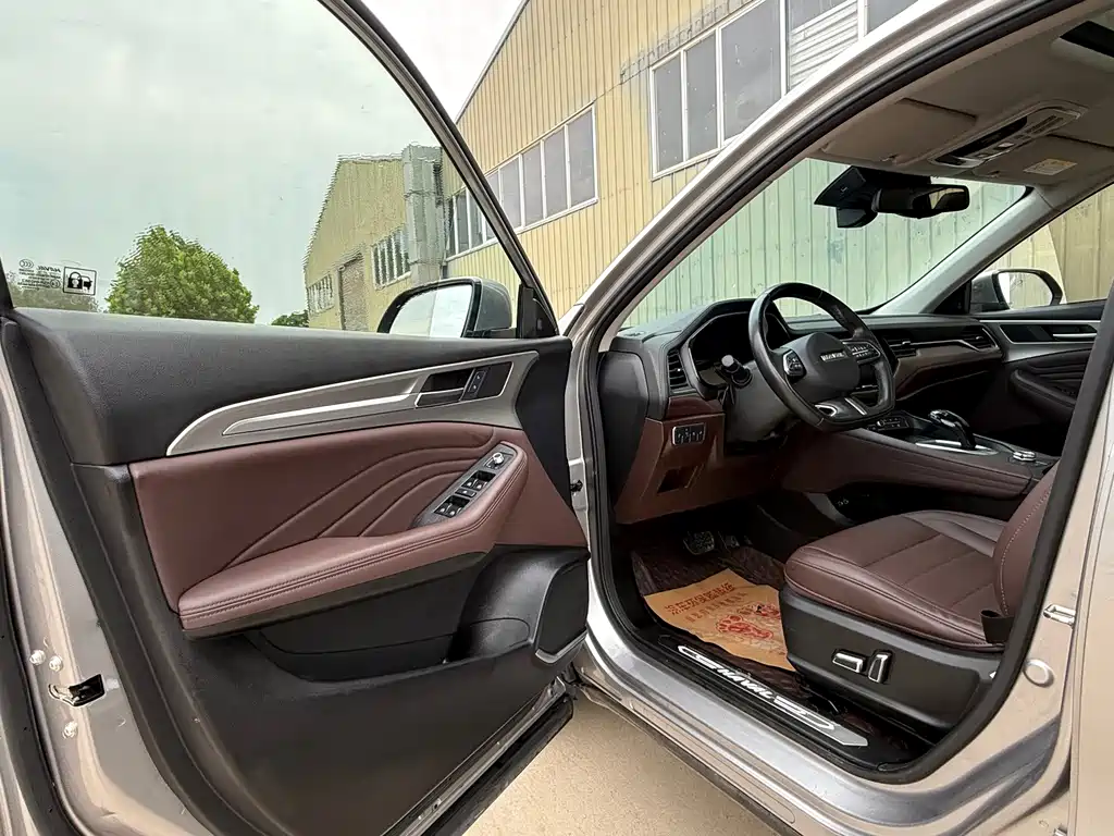 Haval F7 2020 — фото 11
