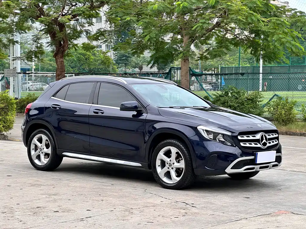 Mercedes-Benz GLA 2018 — фото 2