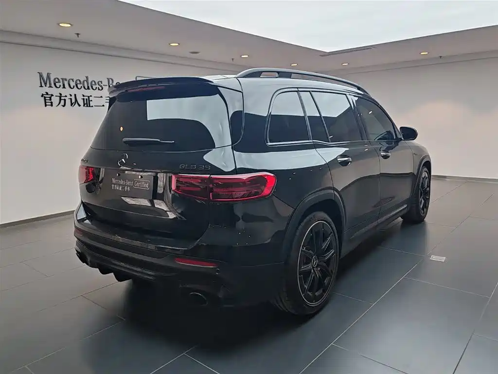 Mercedes-Benz GLB AMG 2025 — фото 4