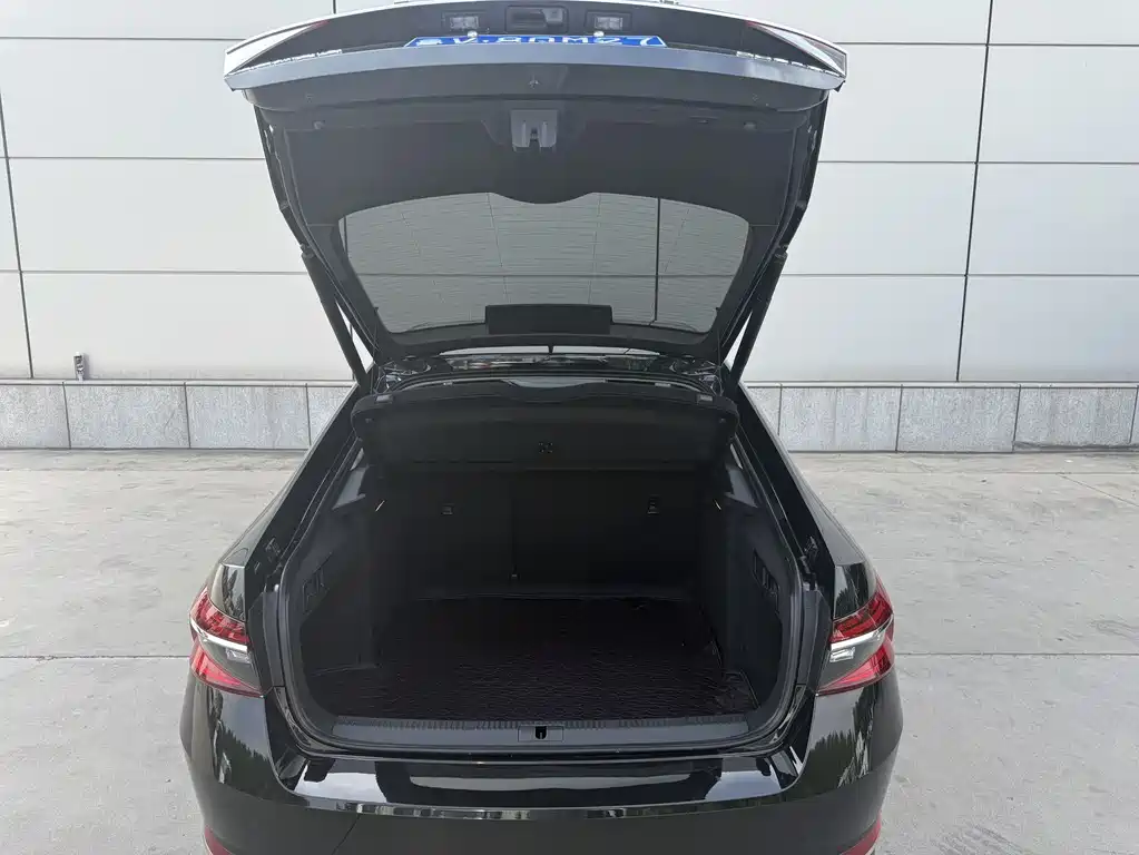 Skoda Superb 2023
