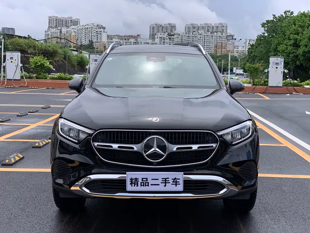 Mercedes-Benz GLC 2026
