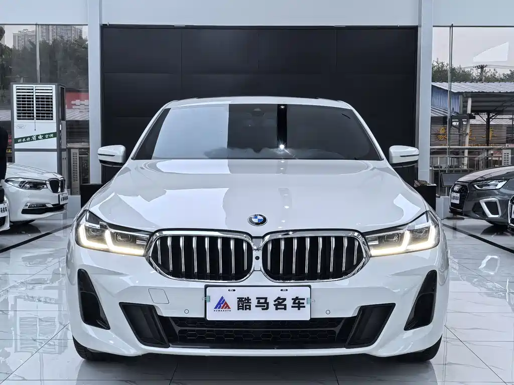 BMW 6 Series GT 2024 — фото 2