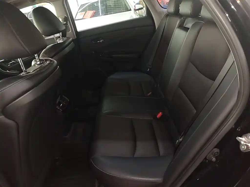 Honda Spirior 2017 — фото 17