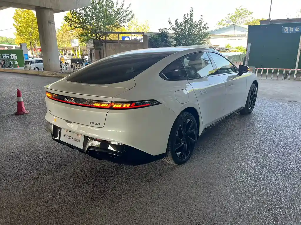 eπ 007 2024