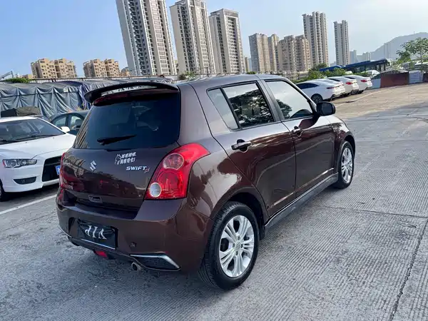 Suzuki Swift 2013