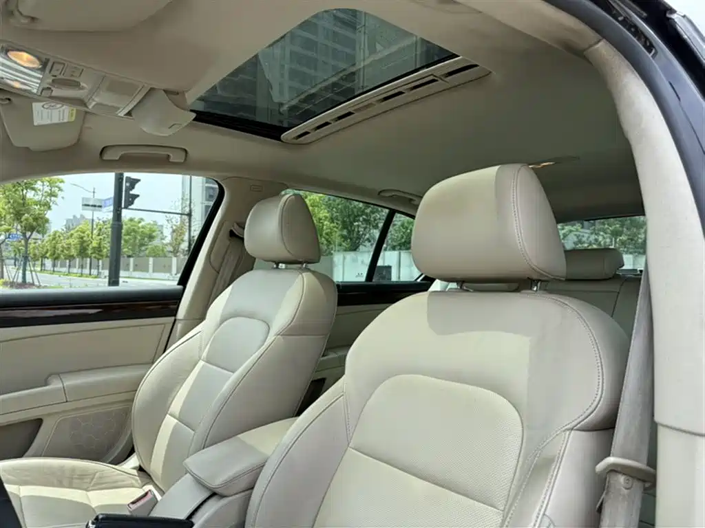Skoda Superb 2015 — фото 16