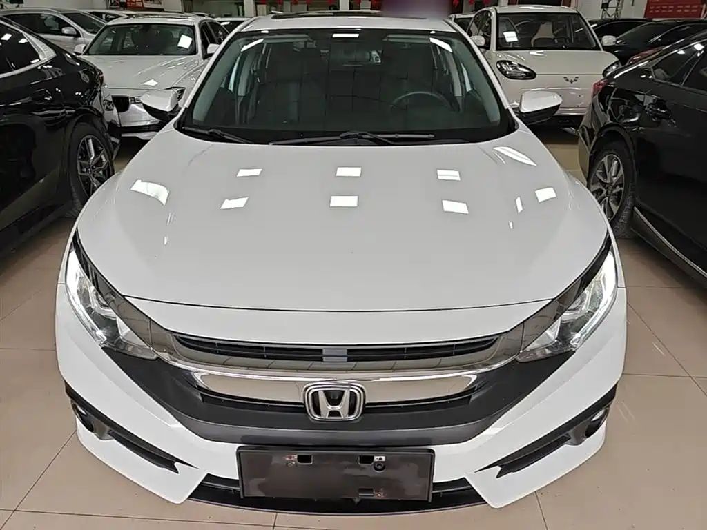 Honda Civic 2017 — фото 3