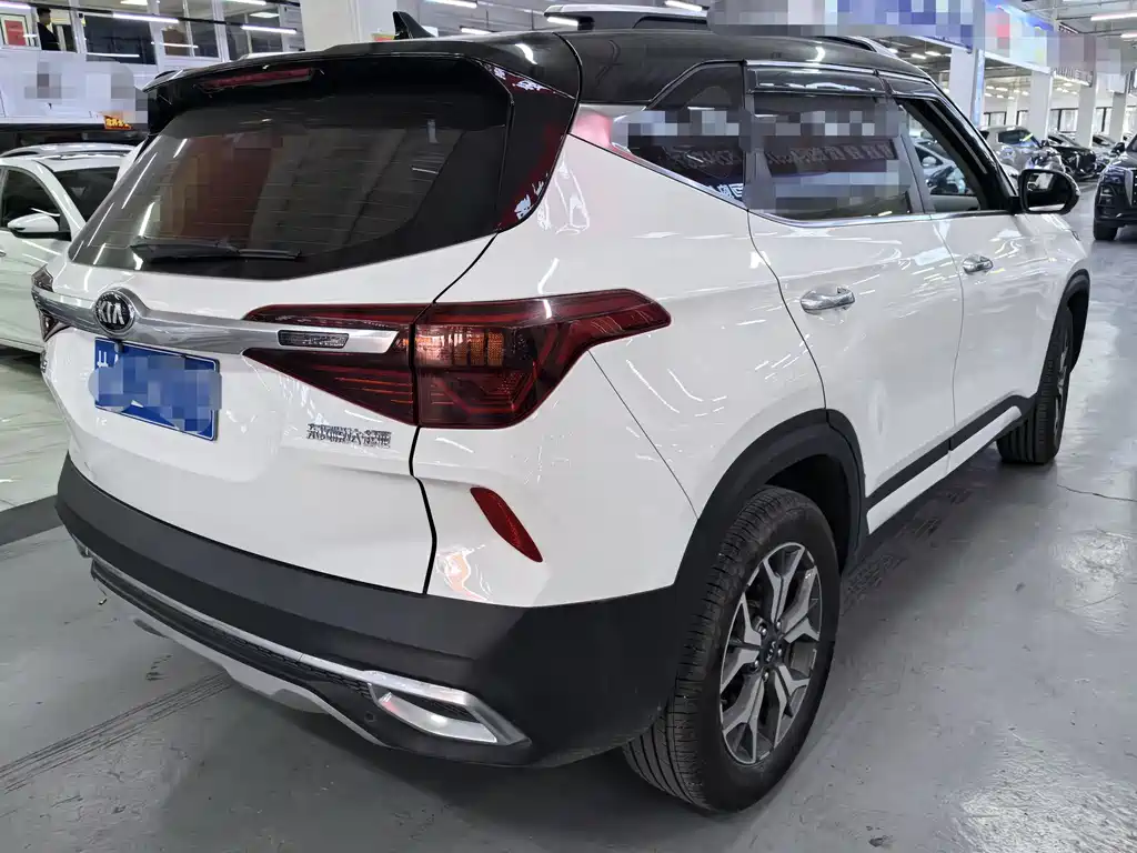 Kia KX3 2021 — фото 6