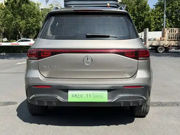 Mercedes-Benz EQB 2022