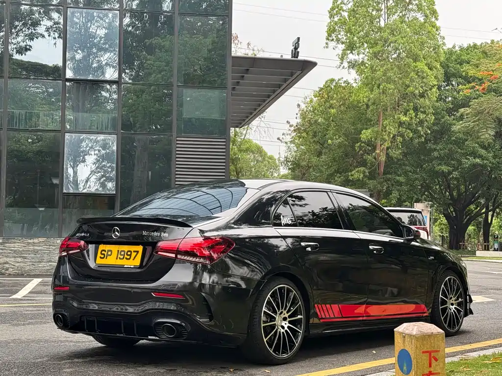 Mercedes-Benz A-Class AMG 2023 — фото 7