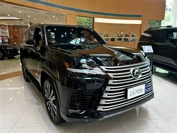 Lexus LX 2026
