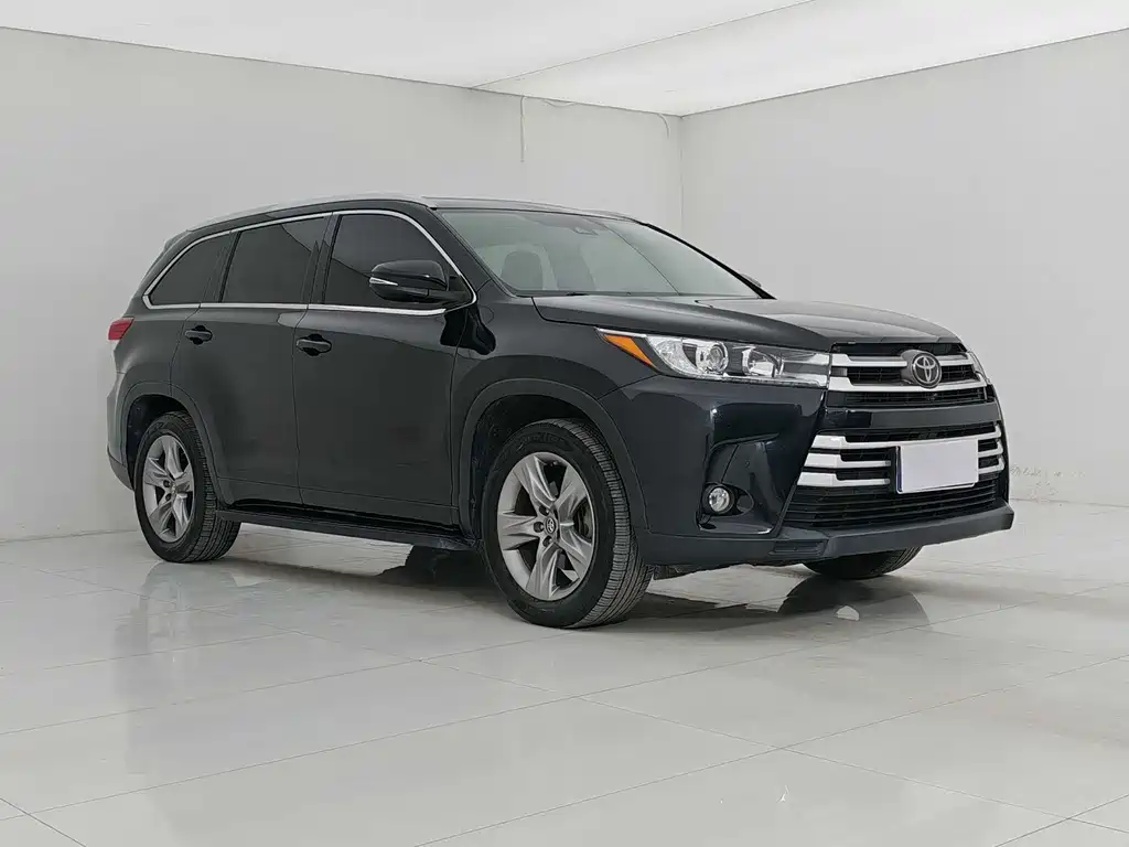Toyota Highlander 2020 — фото 3