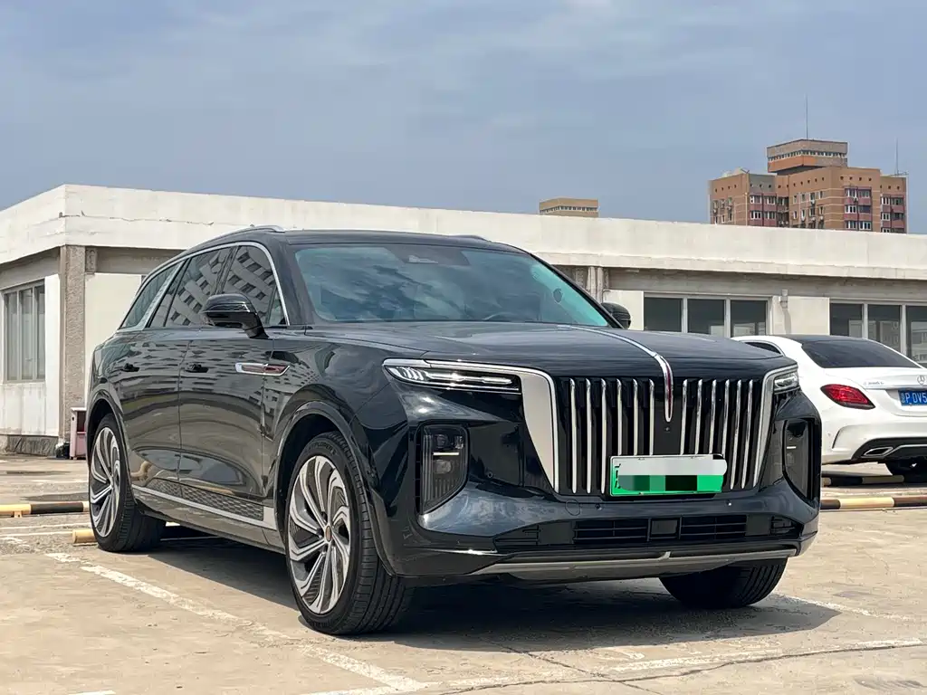 Hongqi E-HS9 2022