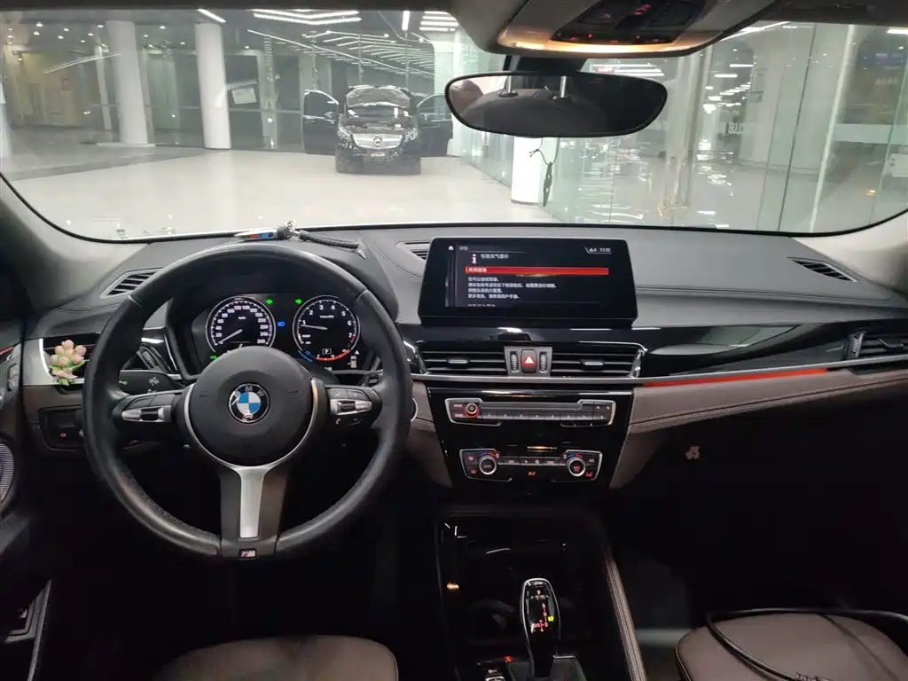 BMW X2 2022 — фото 6