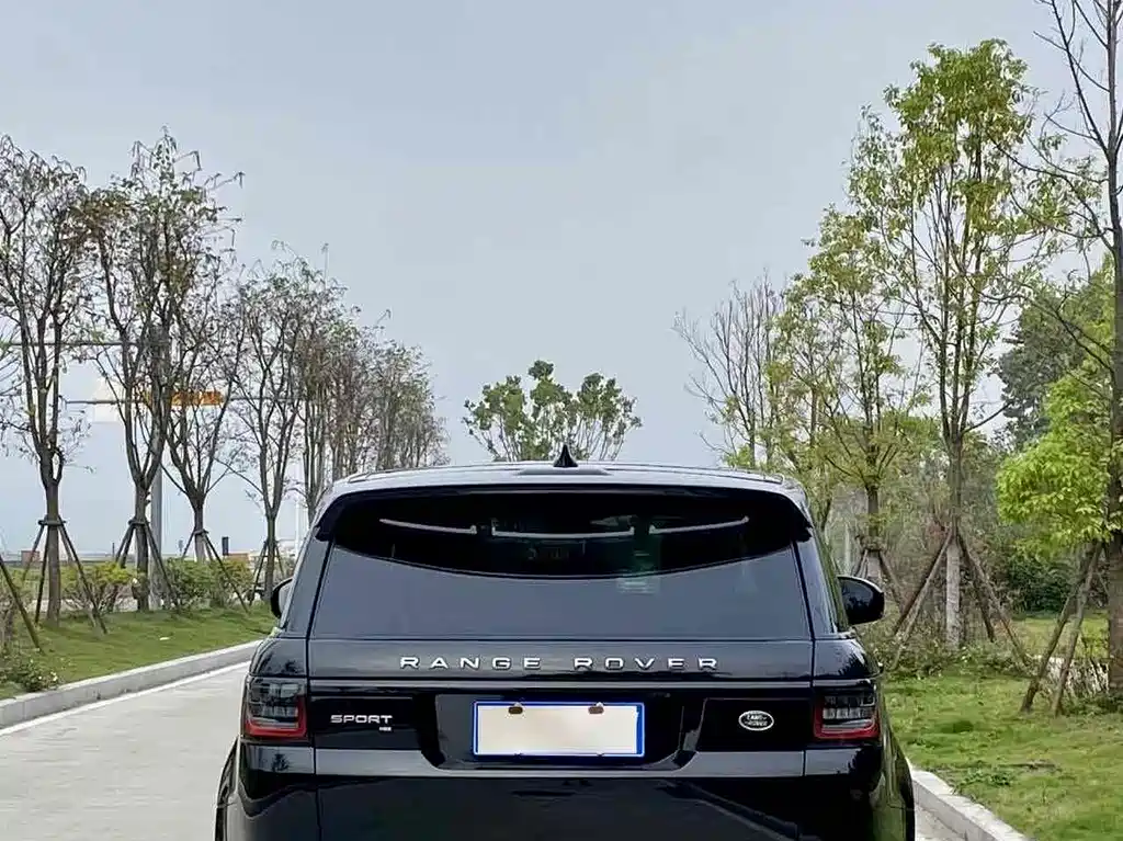 Land Rover Sport 2020 — фото 4