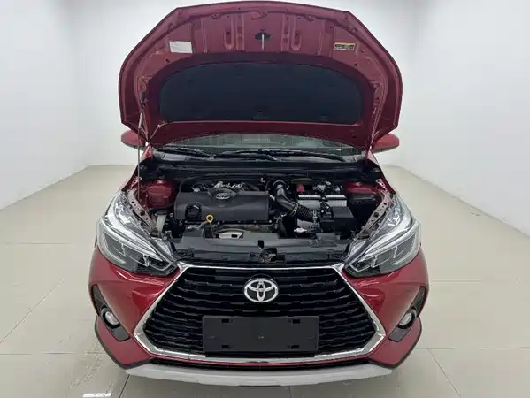 Toyota Yaris L 2022
