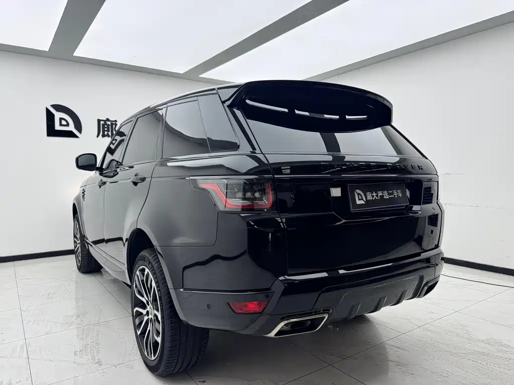 Land Rover Sport 2021