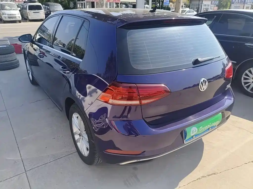 Volkswagen Golf 2020