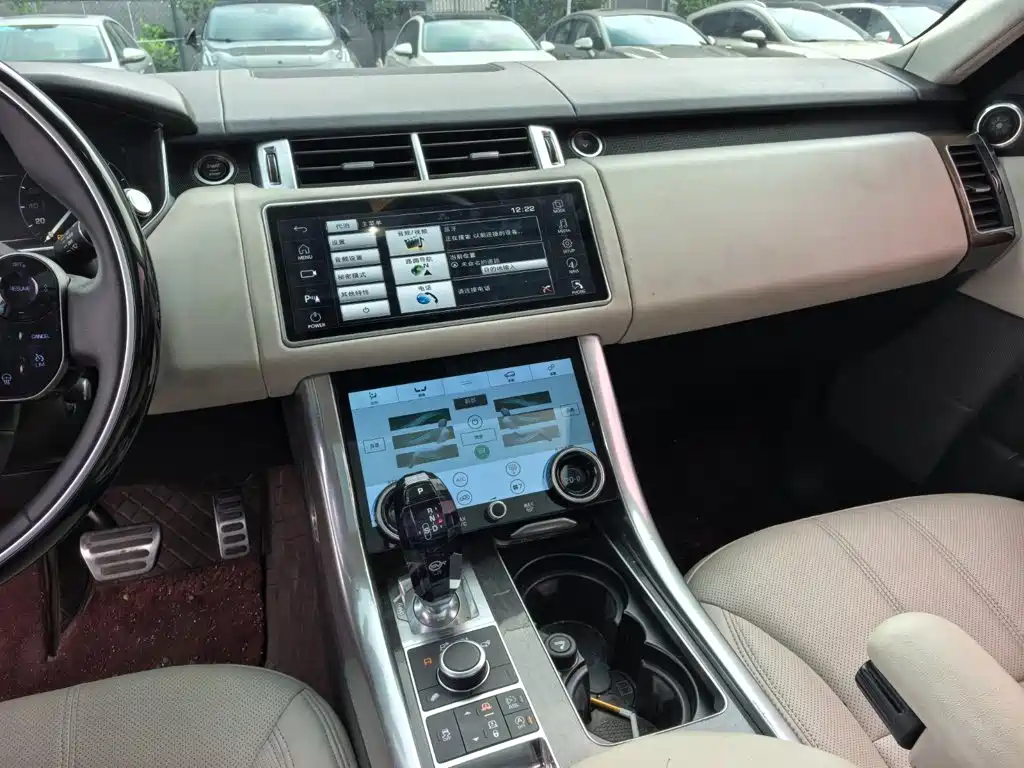 Land Rover Range Rover Sport 2014 — фото 15