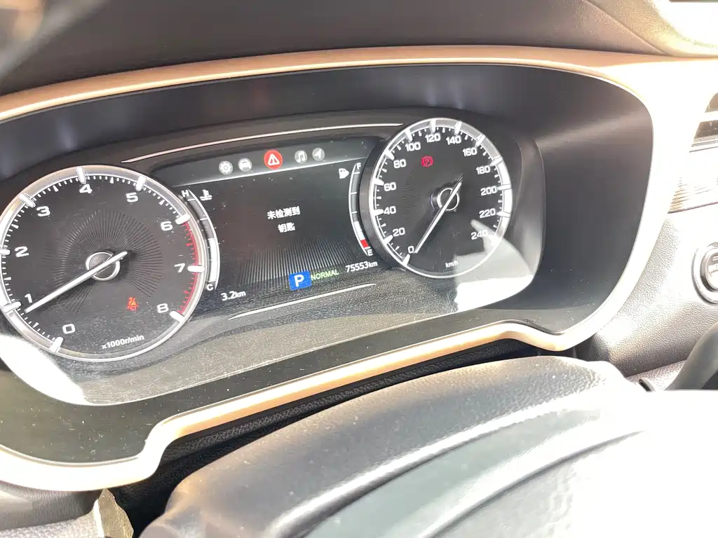 GAC Motor Trumpchi GS5 2019 — фото 18