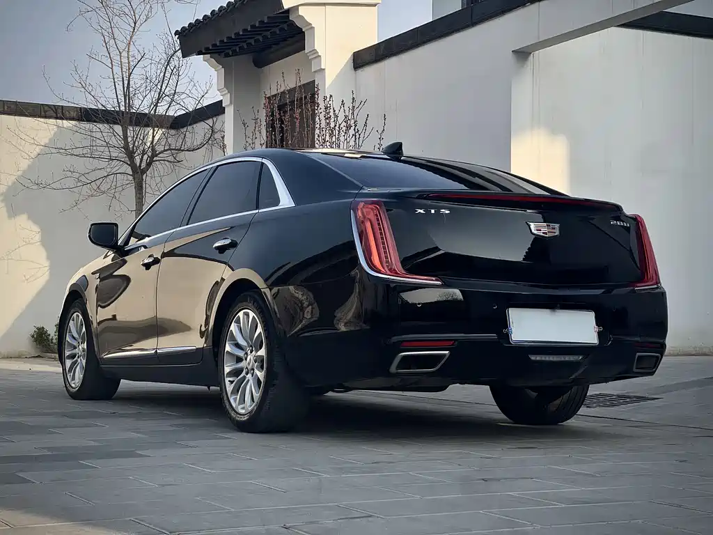 Cadillac XTS 2018 — фото 4