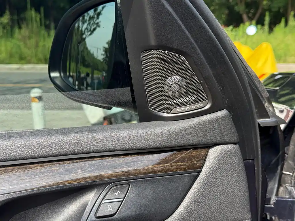 BMW X5 2015 — фото 11