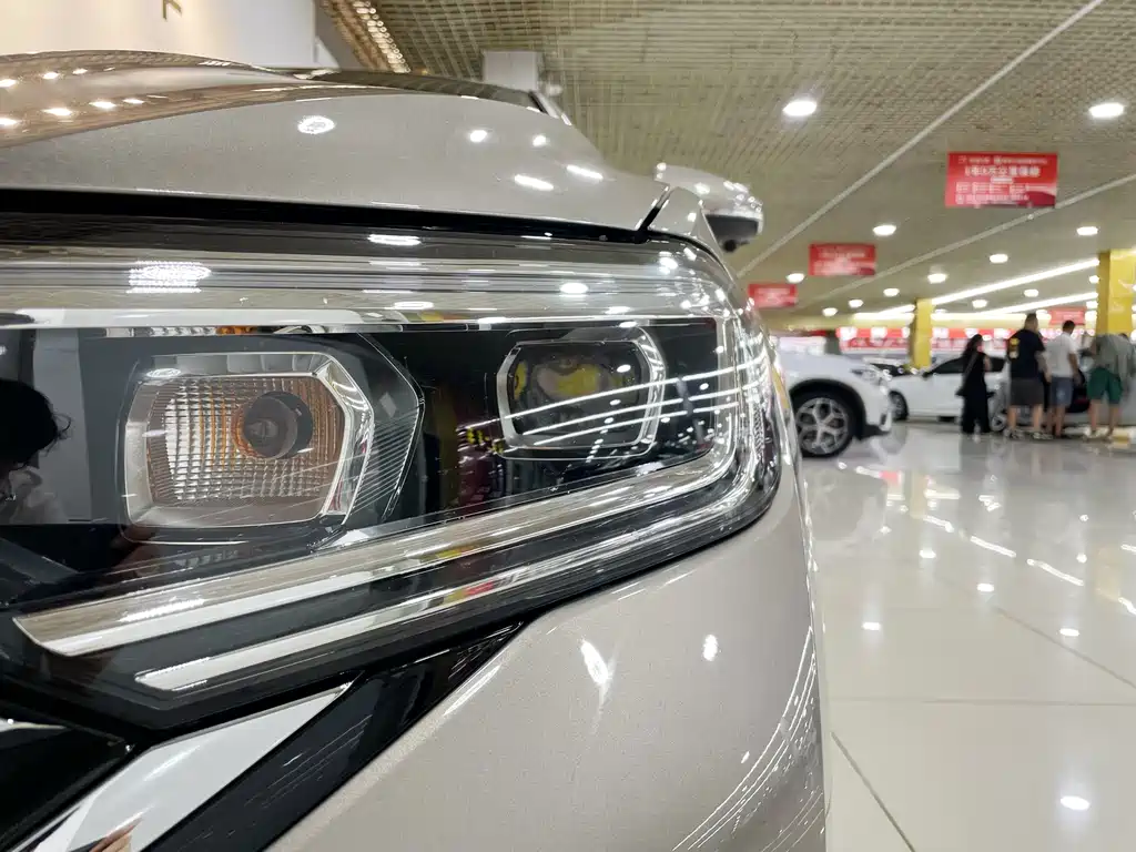 Volkswagen Sagitar 2023