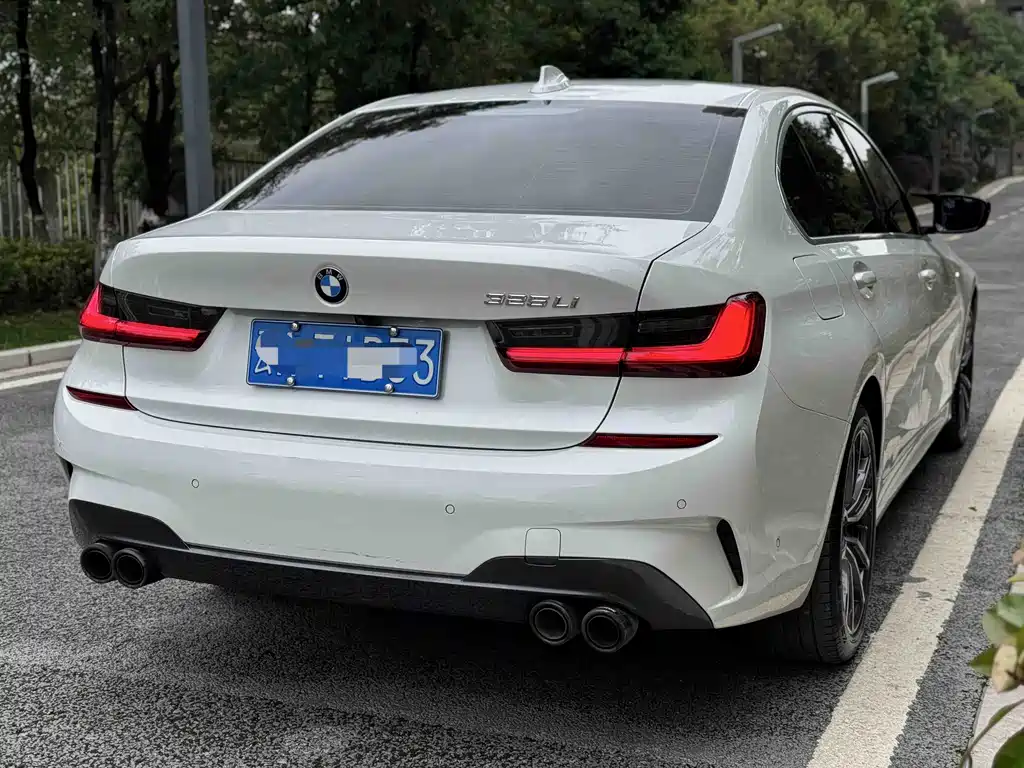 BMW 3 Series 2021 — фото 16