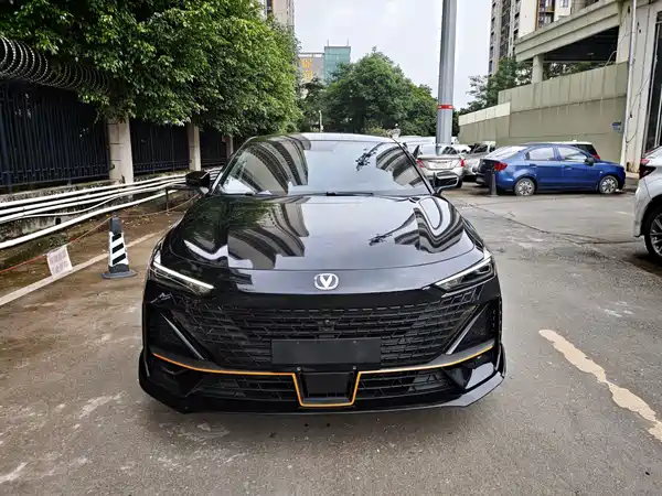 Changan UNI-V 2022