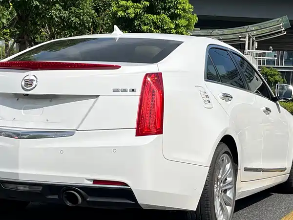 Cadillac ATS-L 2015