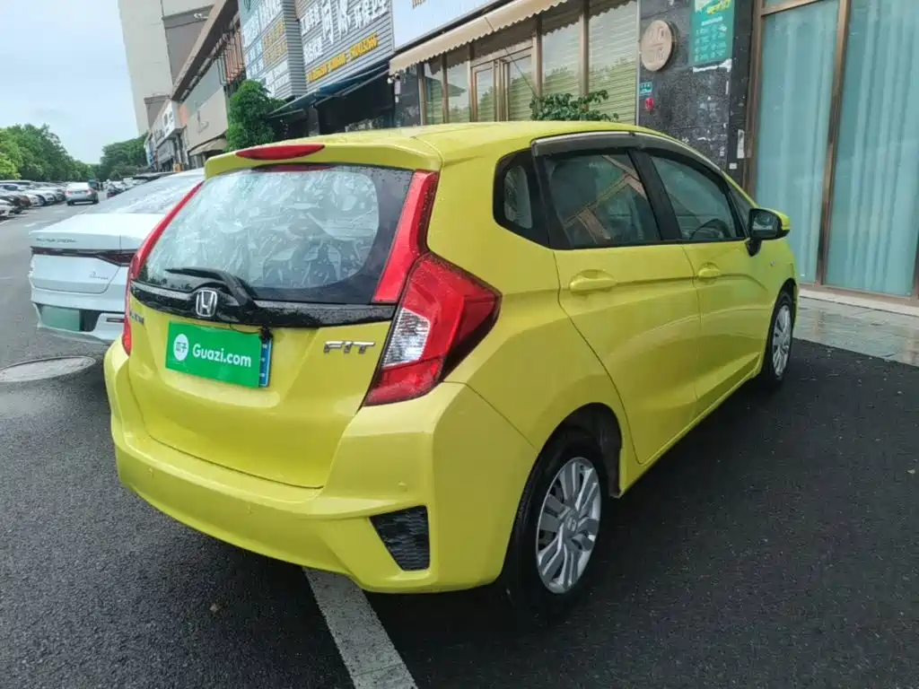 Honda Fit 2016