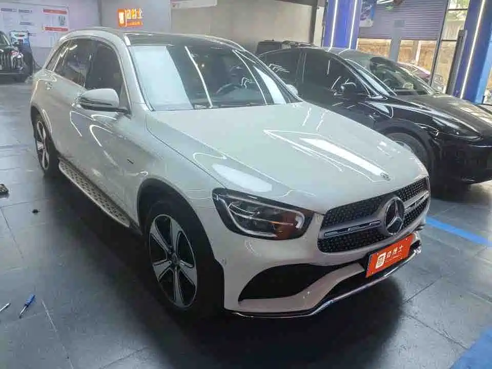 Mercedes-Benz GLC 2022 — фото 16