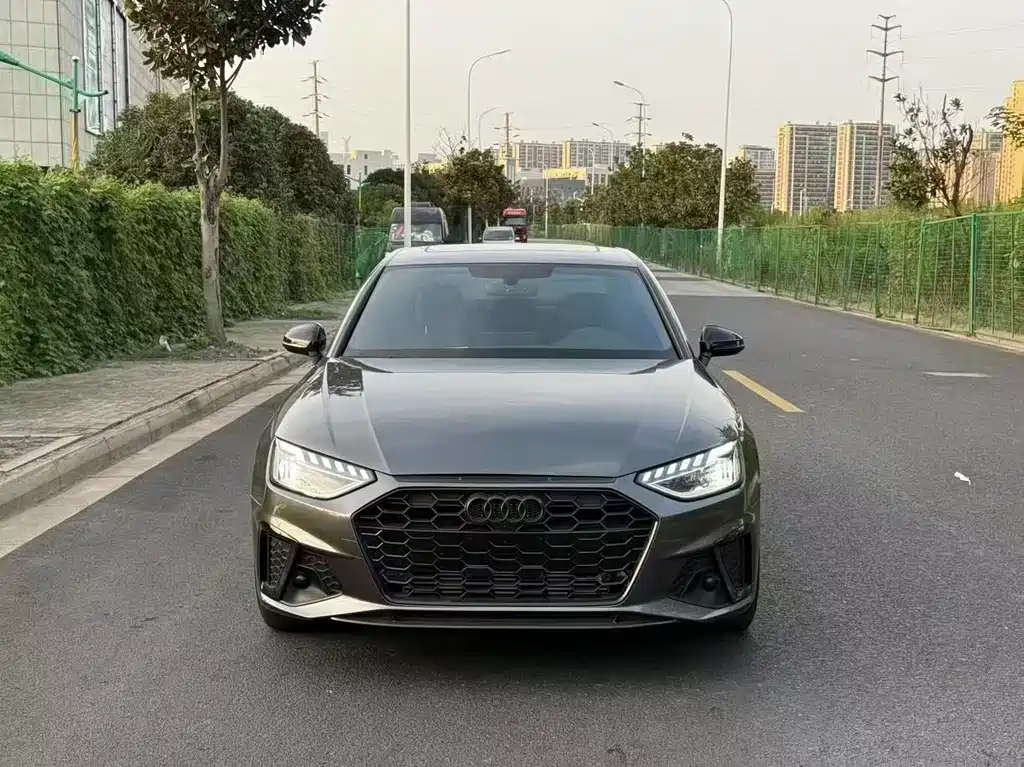 Audi A4L 2024