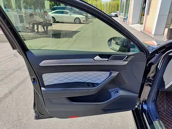 Volkswagen Magotan 2023