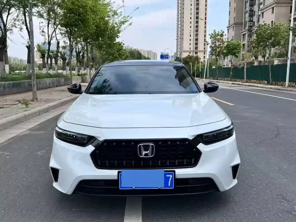 Honda Inspire 2024