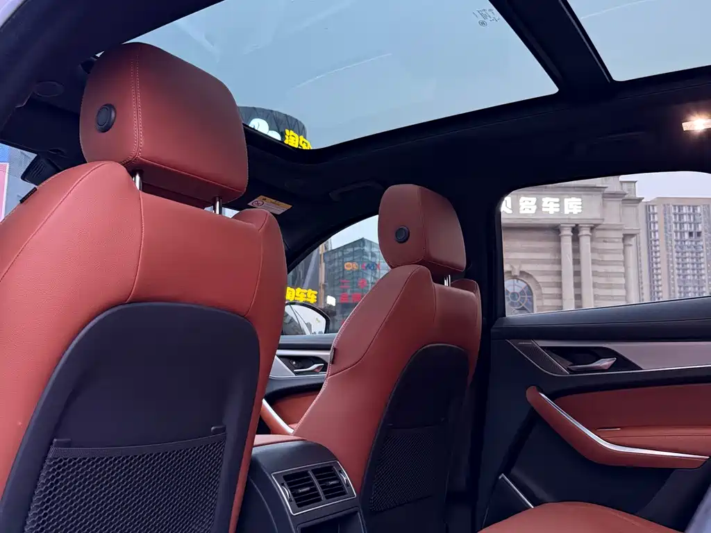 Jaguar F-PACE 2021 — фото 12