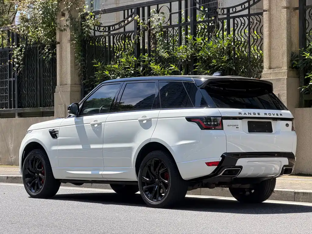 Land Rover Sport 2020 — фото 9