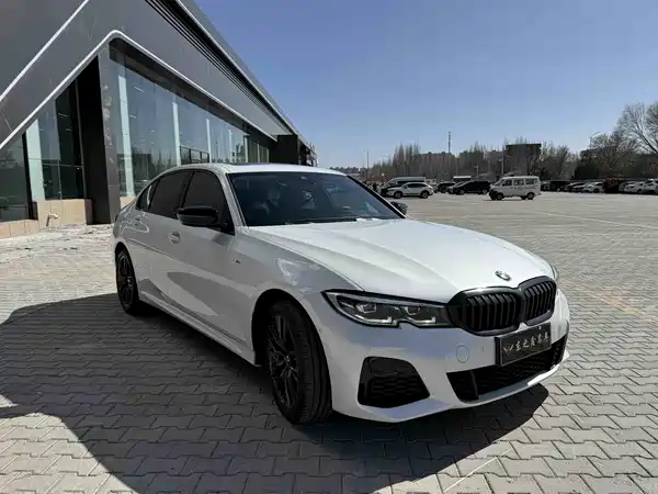 BMW 3 Series 2022