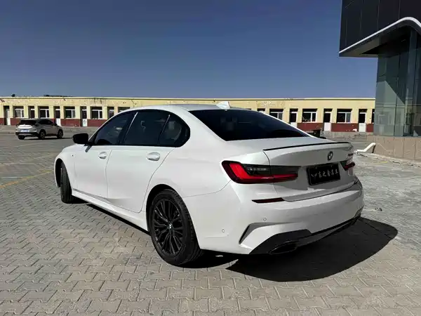 BMW 3 Series 2022