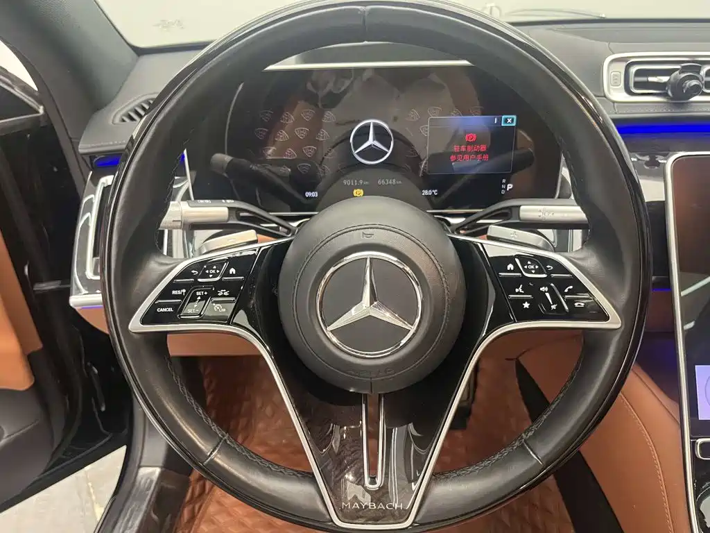 Mercedes-Benz Maybach S-Class 2023 — фото 11