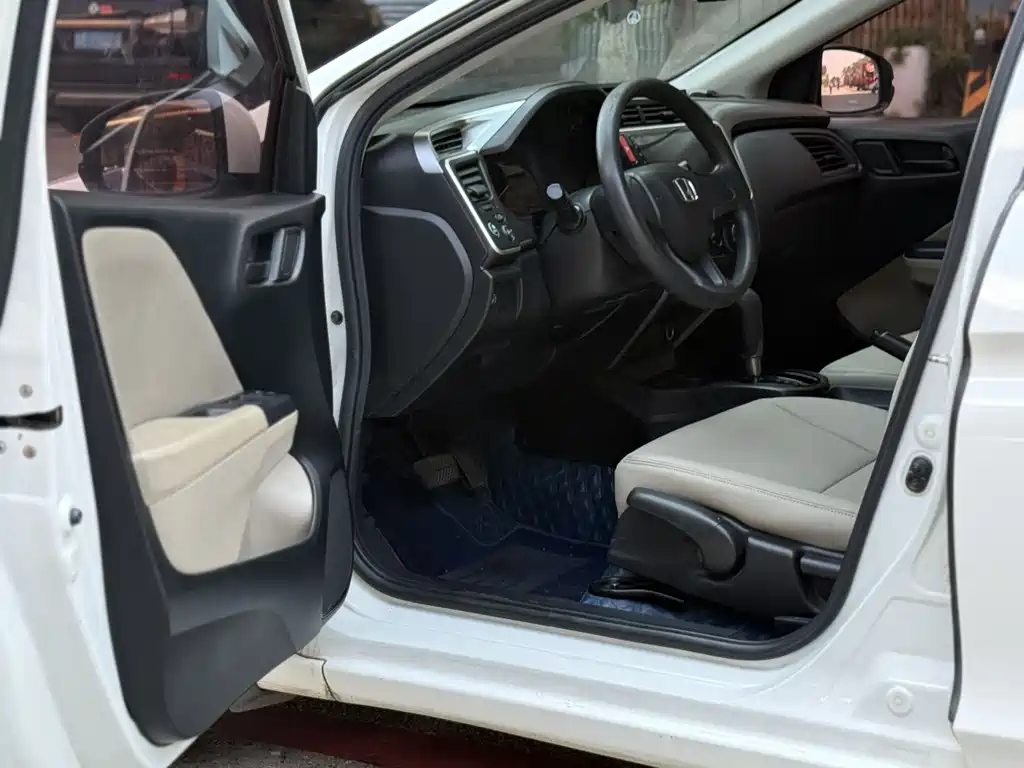 Honda City 2018 — фото 15