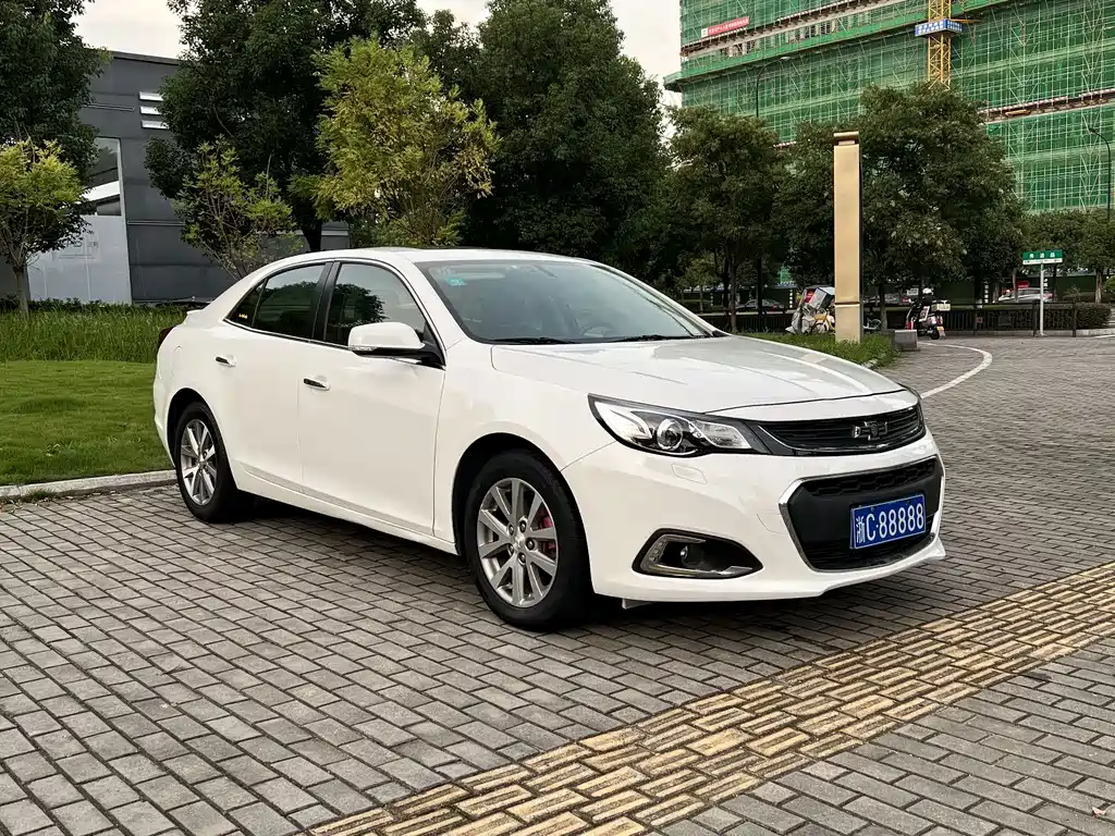 Chevrolet Malibu 2017 — фото 3