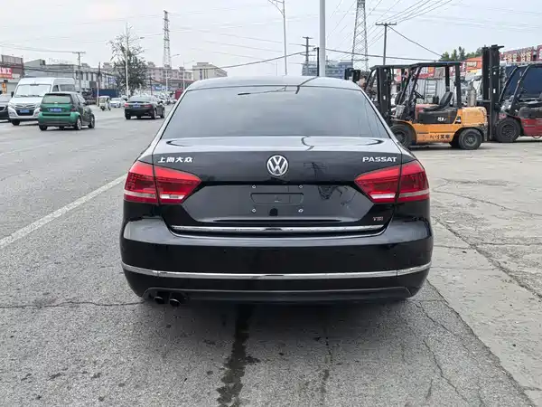 Volkswagen Passat 2013