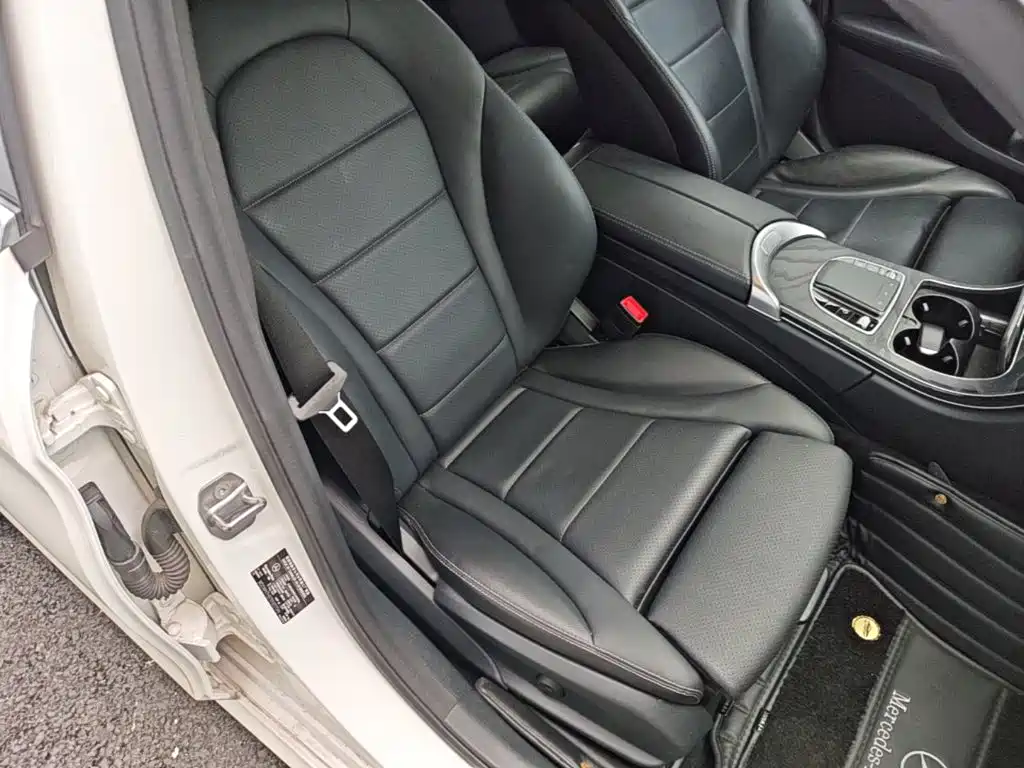 Mercedes-Benz C-Class 2019 — фото 25