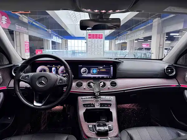 Mercedes-Benz E-Class 2018