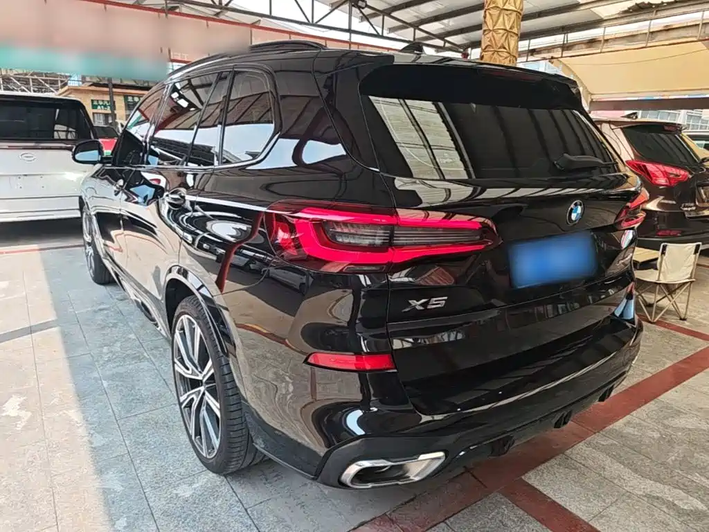 BMW X5 2022