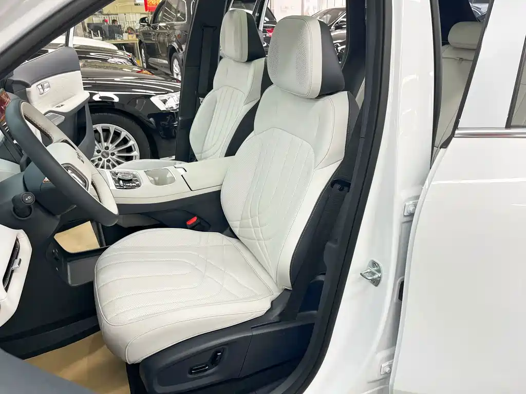 Geely Galaxy Starship 7 2025 — фото 18