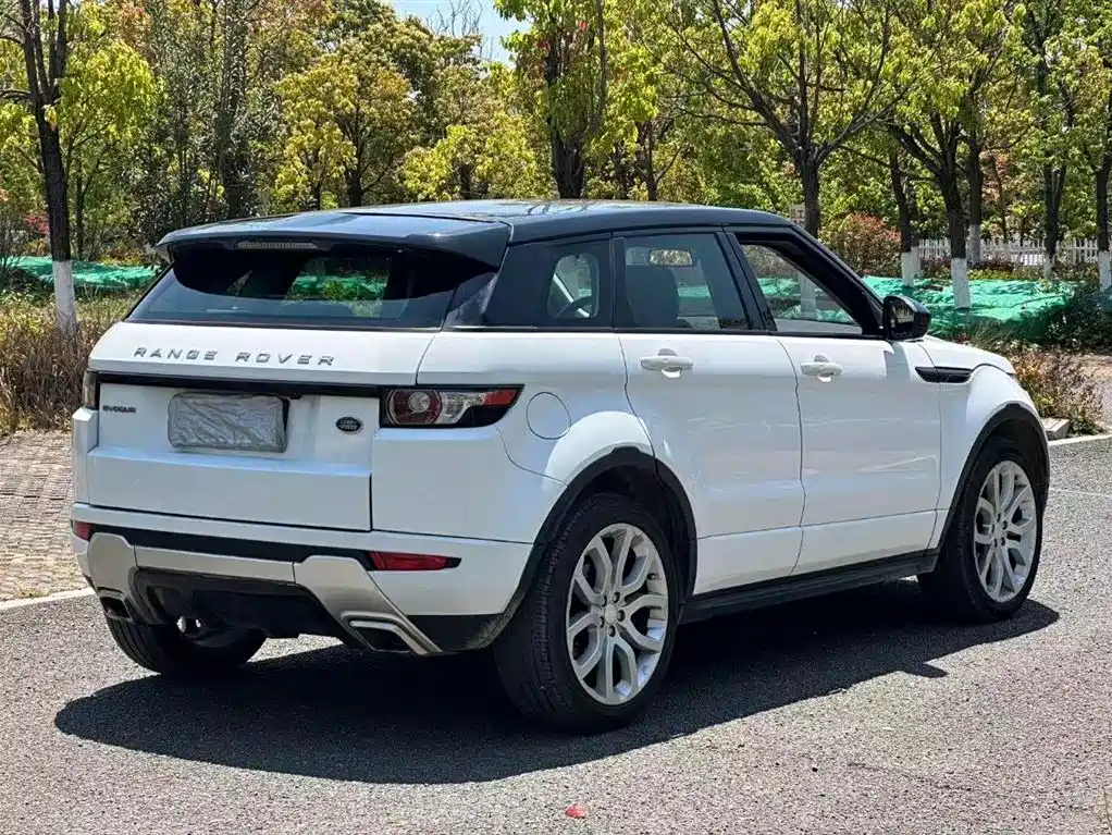 Land Rover Evoque 2014 — фото 7