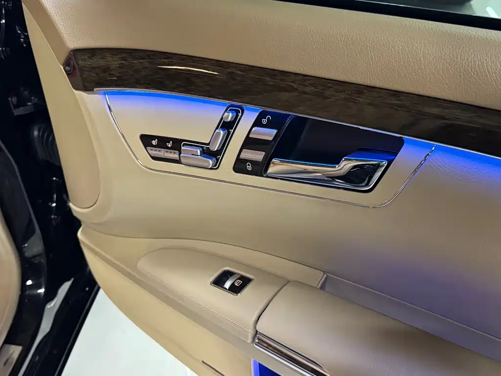 Mercedes-Benz S-Class 2012 — фото 19